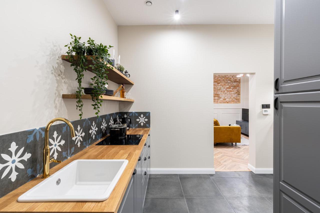 Househost Apartment : Topolowa 26/17 Kraków Eksteriør billede